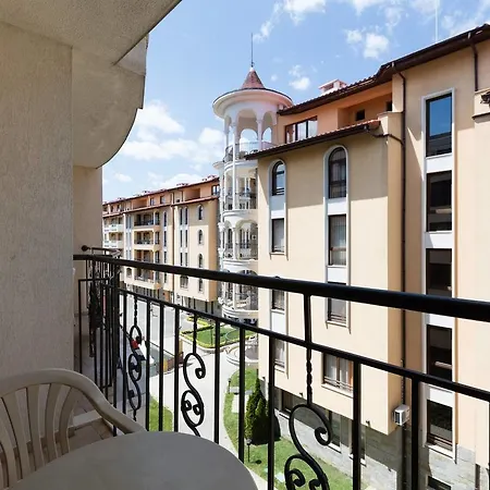 Apartament ❤ Quite Studio With Kitchen & Balcony Wifi ❤ov❤